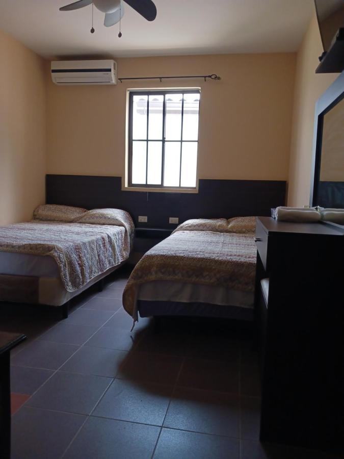 Habitaciones Casa Cuscatlan Tamanique Стая снимка